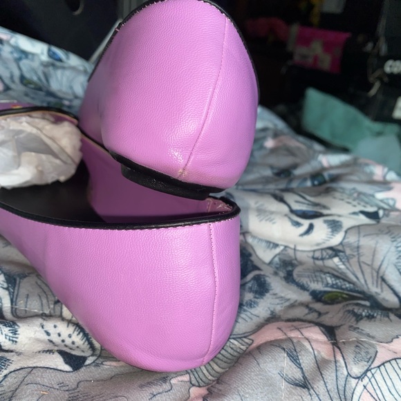 Cute to the core unicorn slip ons size 8 - Picture 2 of 6